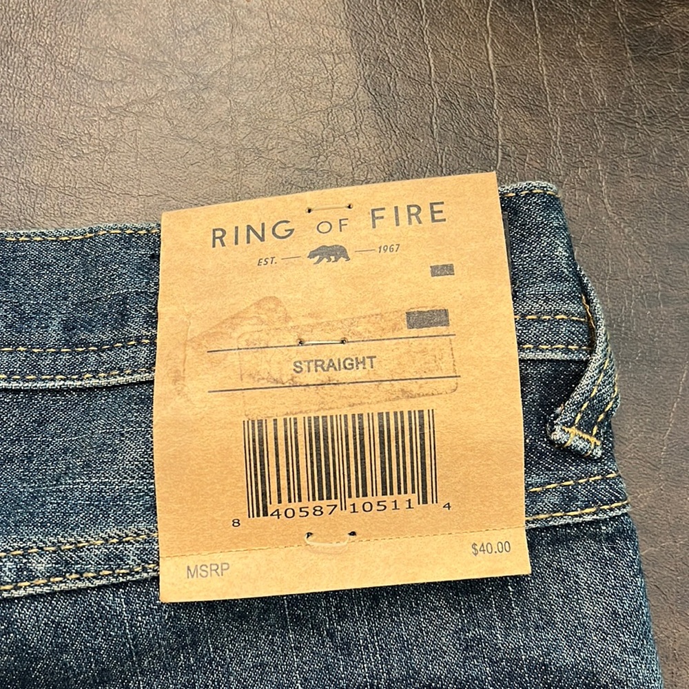 Ring of Fire Jeans, straight, style: allendale, wash: Winston Park